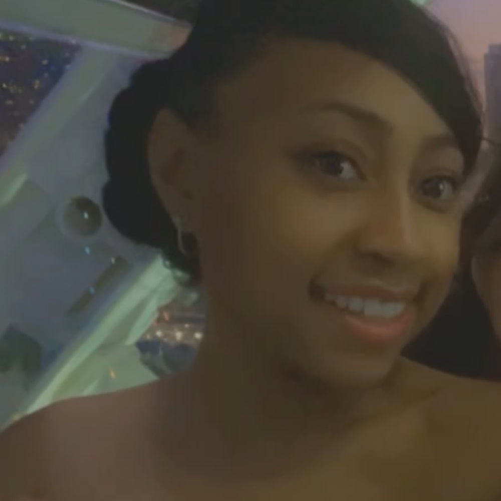 Meet your Posher, Dani